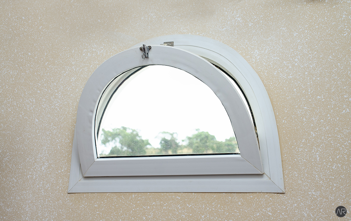 fenetre-demi-lune-antananarivo