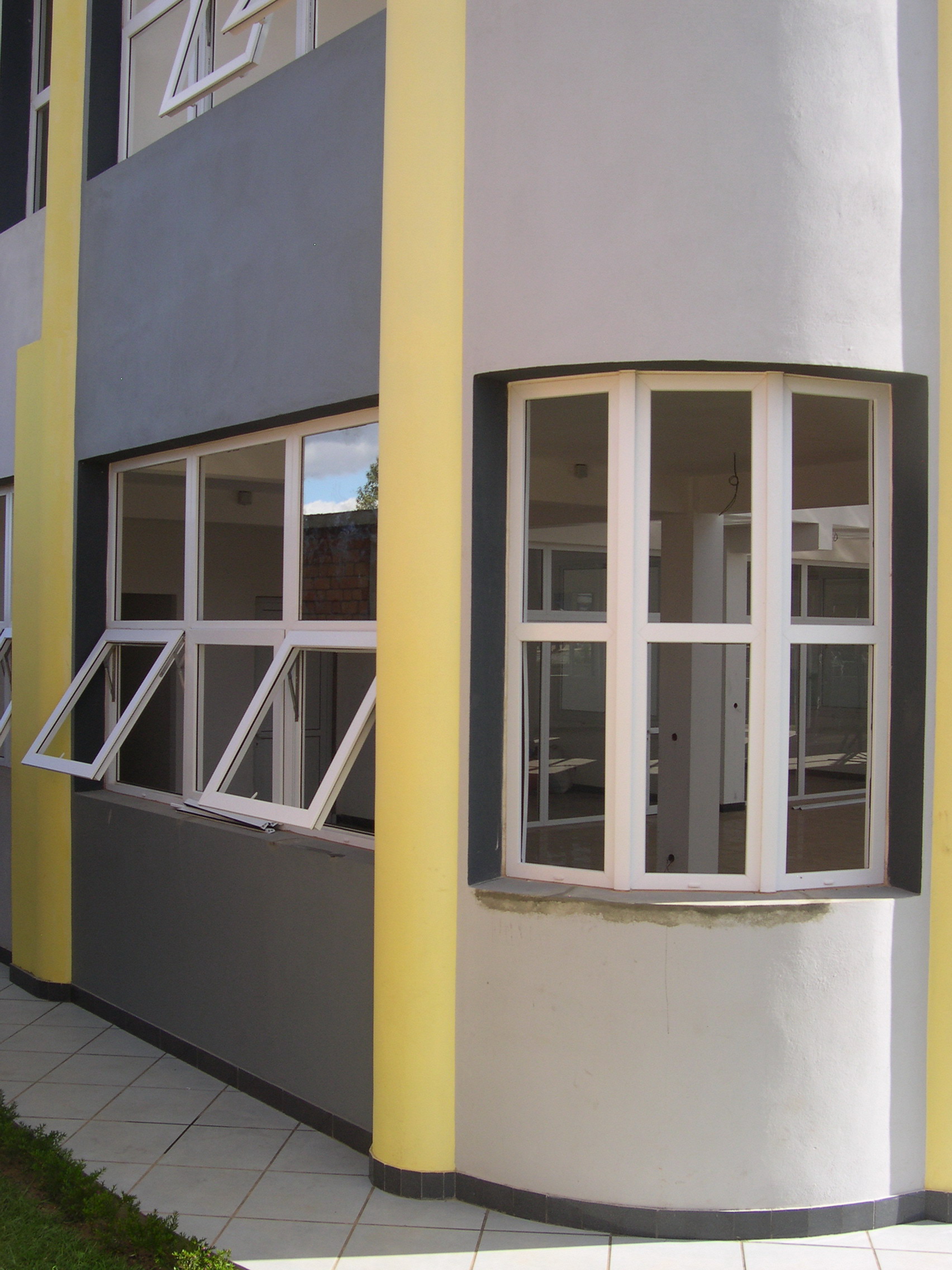 fenêtres-projetantes-pvc