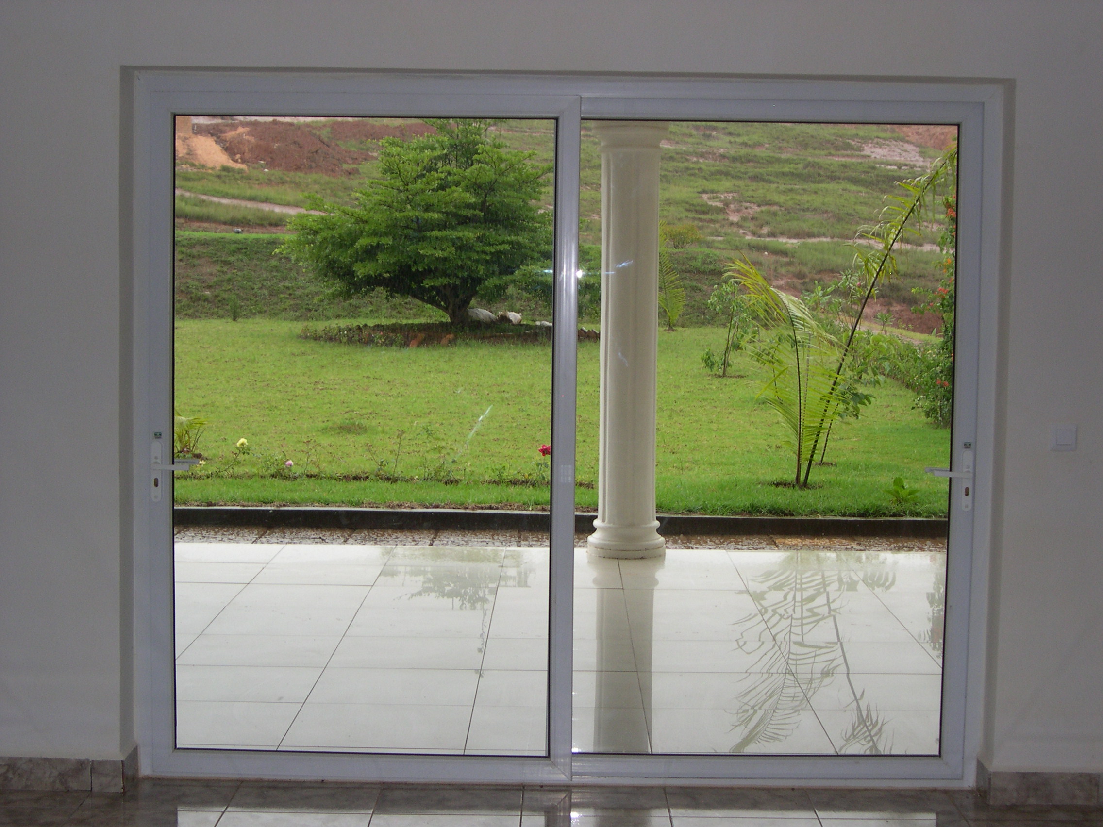 porte-coulissante-pvc